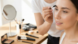 Awake Look Trick: The Brow Technique Artists Use for Instant Brightness